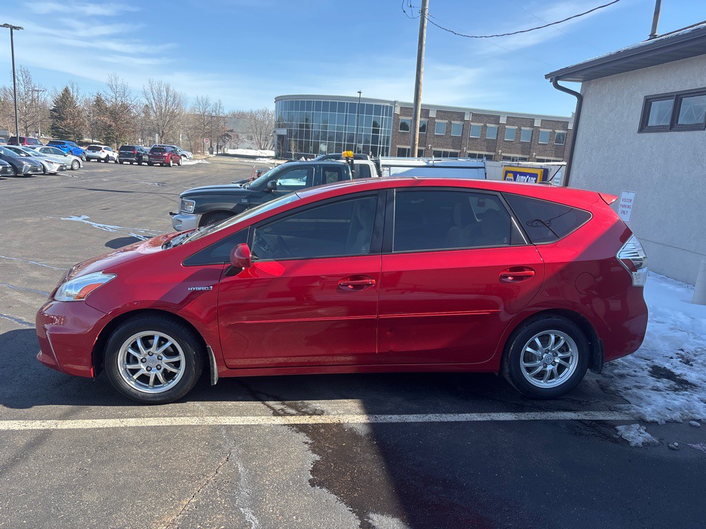 2013 Toyota Prius Image 6
