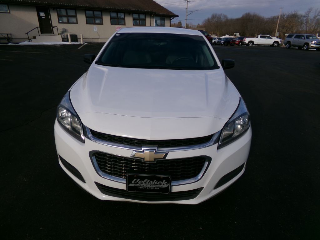 2015 Chevrolet Malibu Image 6