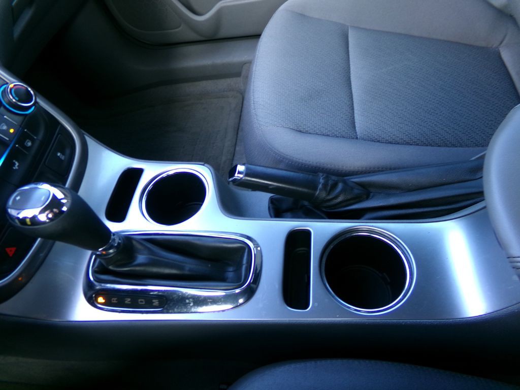 2015 Chevrolet Malibu Image 29