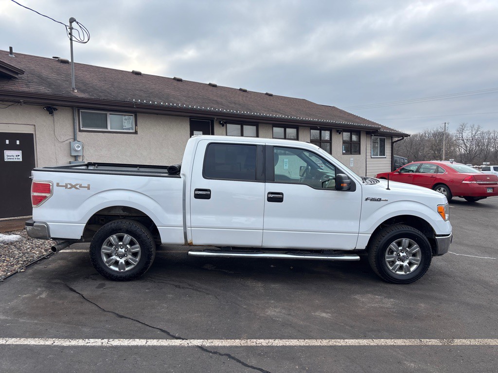 2011 Ford F-150 Image 2