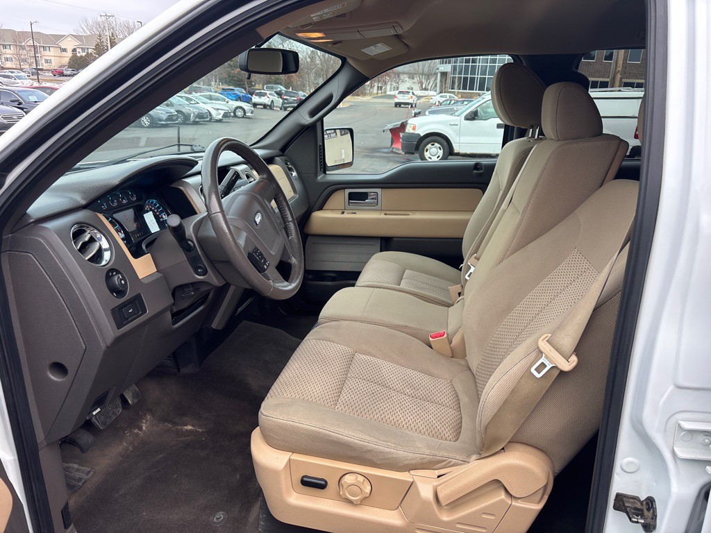 2011 Ford F-150 Image 10