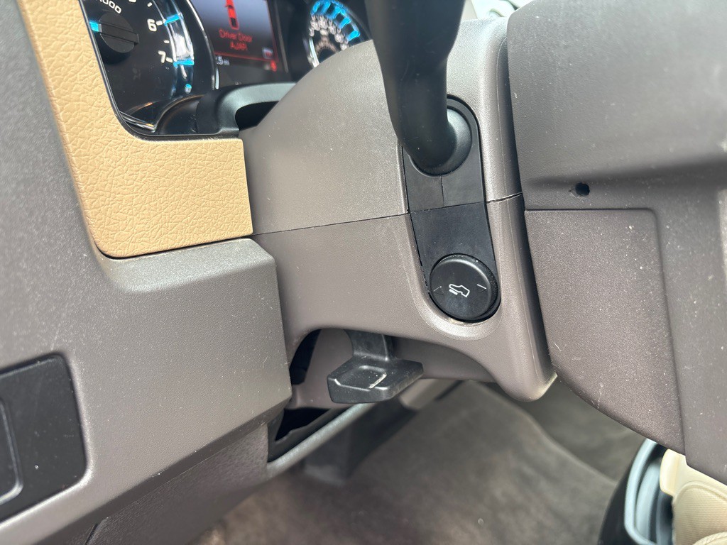 2011 Ford F-150 Image 13