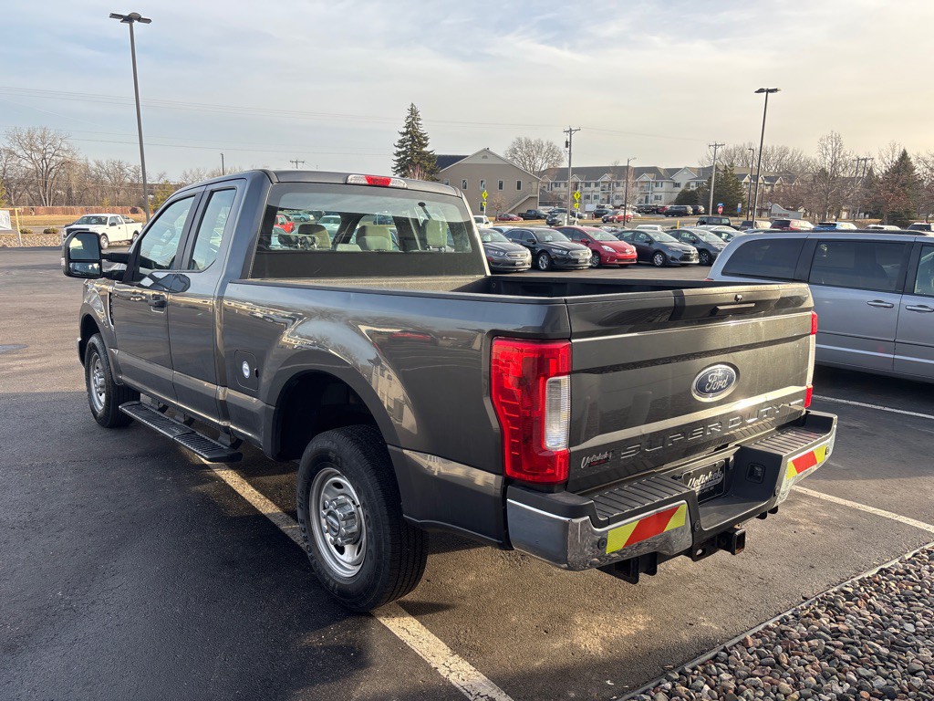 2017 Ford F-250 Image 5
