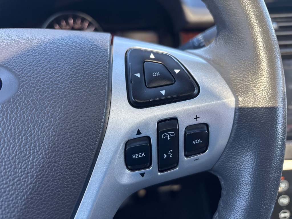 2014 Ford Edge Image 17