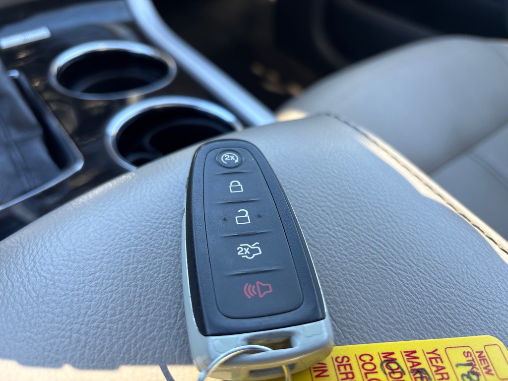 2014 Ford Edge Image 23