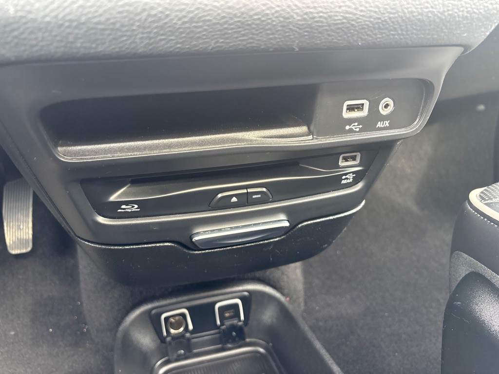 2018 Chrysler Pacifica Image 27