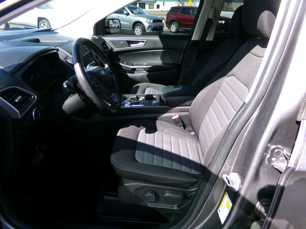 2023 Ford Edge Image 11