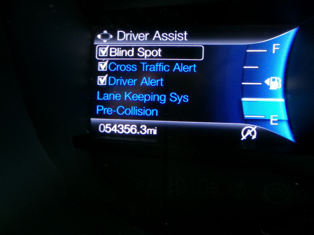 2023 Ford Edge Image 17