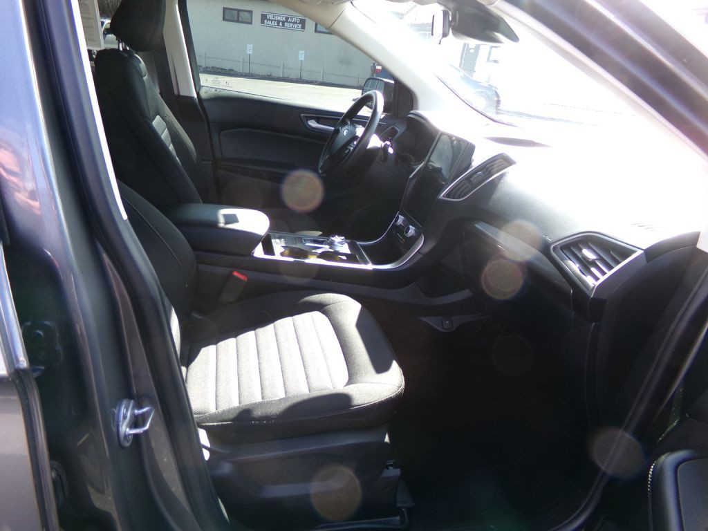 2023 Ford Edge Image 33