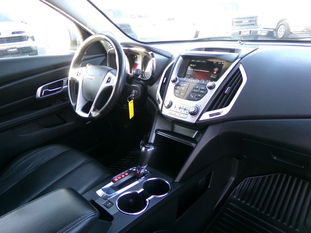 2016 GMC Terrain Image 27