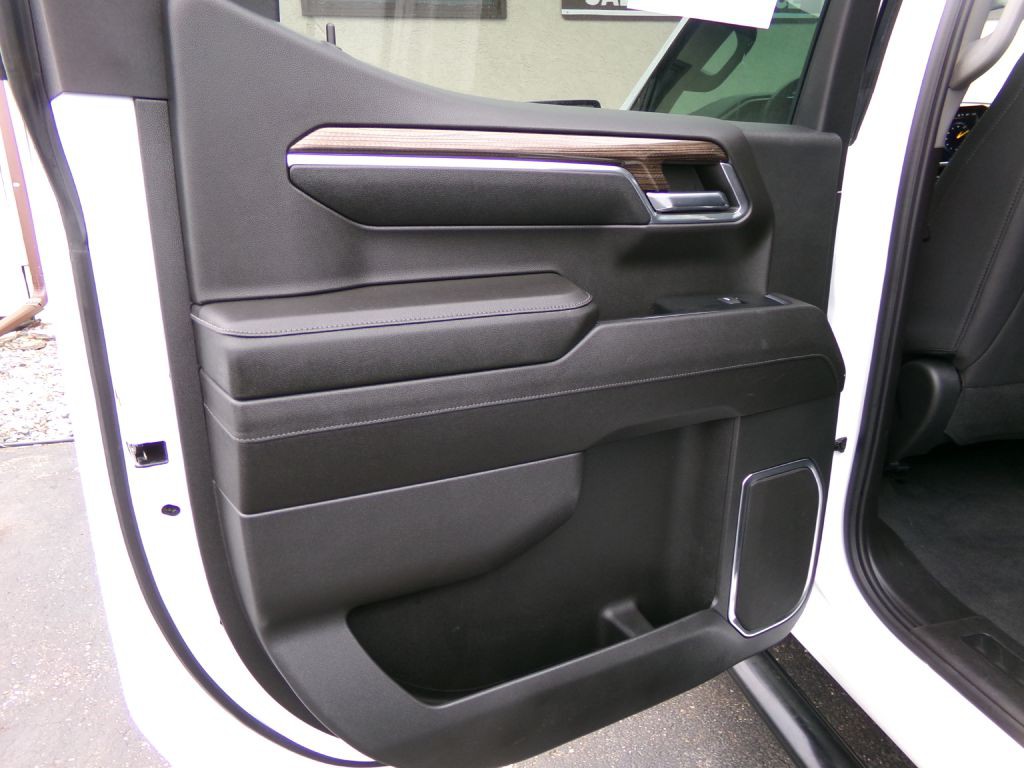 2023 Chevrolet Silverado 1500 Image 40