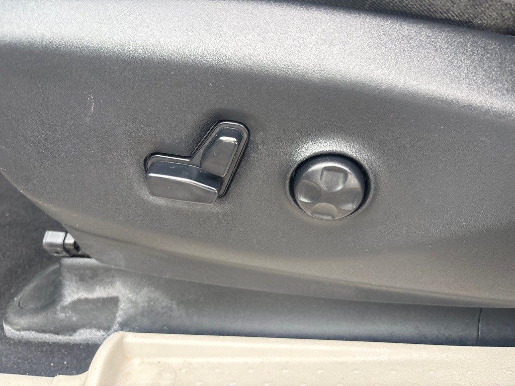 2020 Chrysler Pacifica Image 11