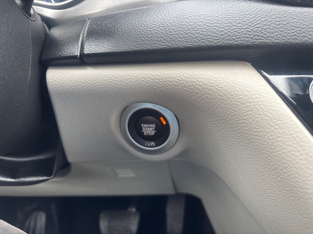 2020 Chrysler Pacifica Image 17