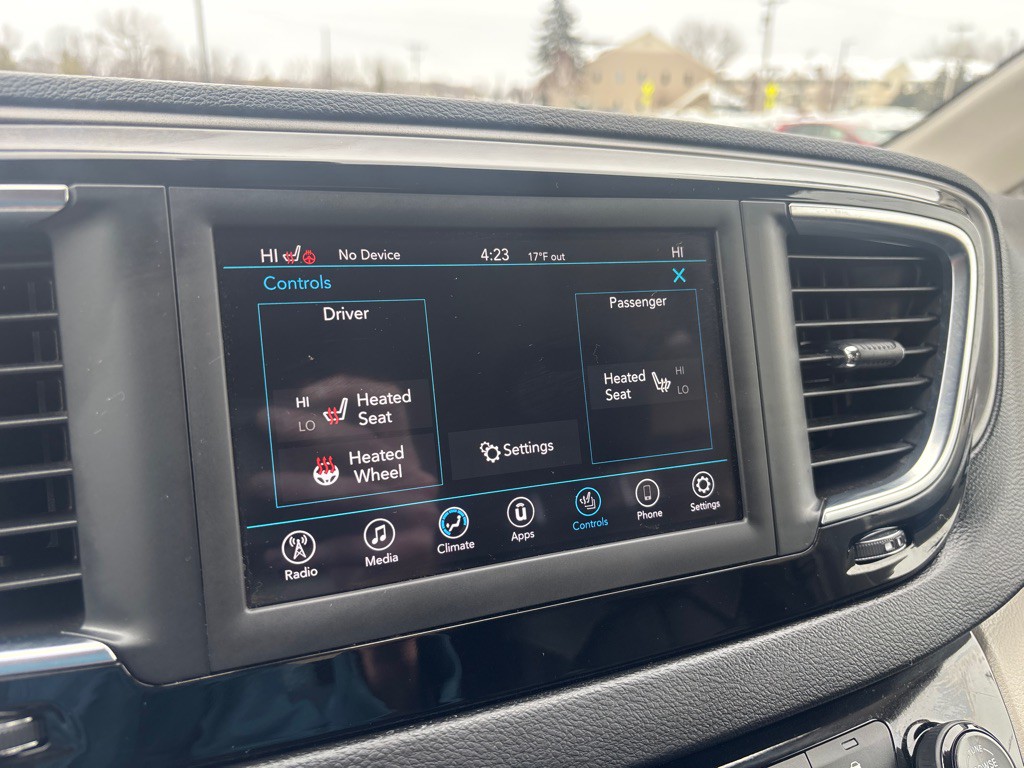 2020 Chrysler Pacifica Image 23