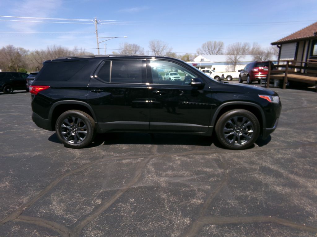 2019 Chevrolet Traverse Image 2