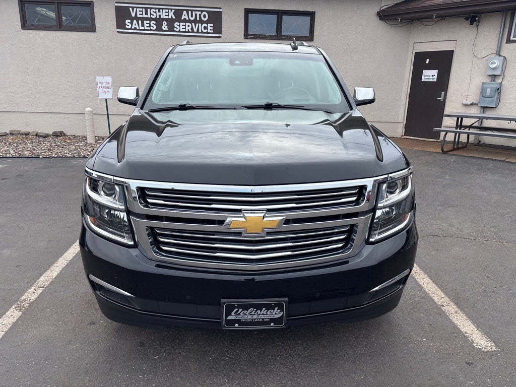 2019 Chevrolet Suburban Image 8