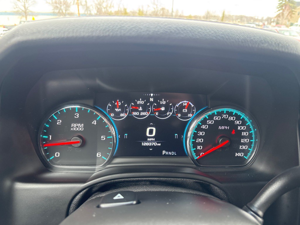 2019 Chevrolet Suburban Image 20