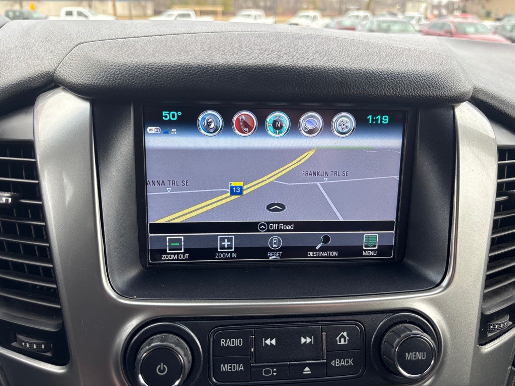 2019 Chevrolet Suburban Image 26