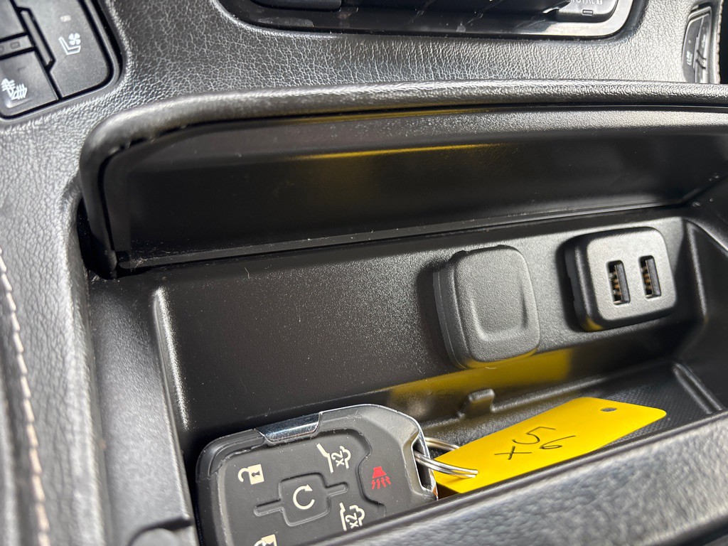 2019 Chevrolet Suburban Image 30