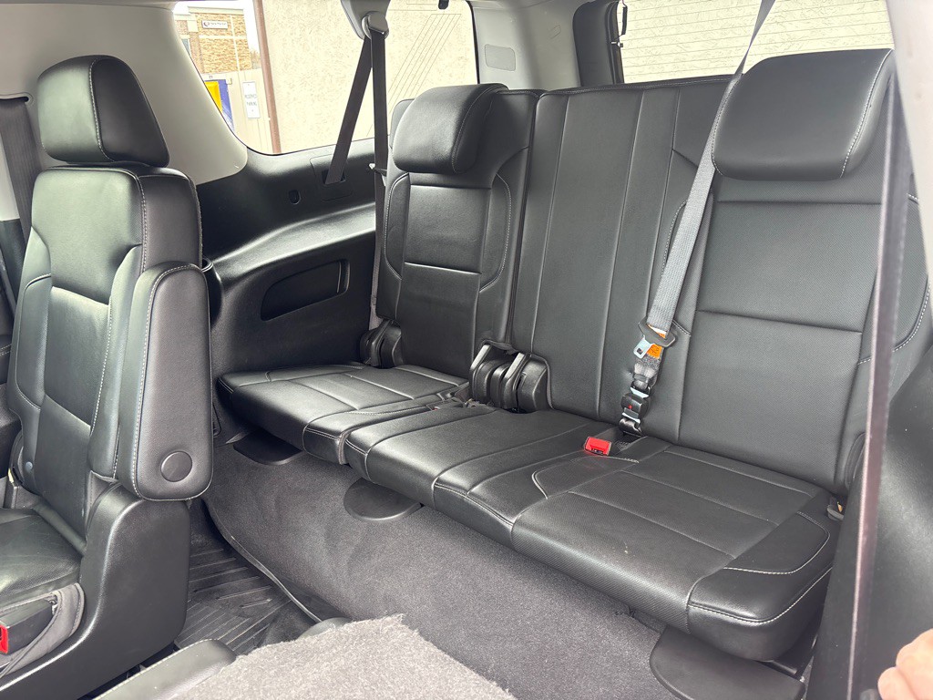 2019 Chevrolet Suburban Image 39
