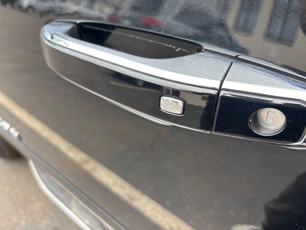 2019 Chevrolet Suburban Image 52