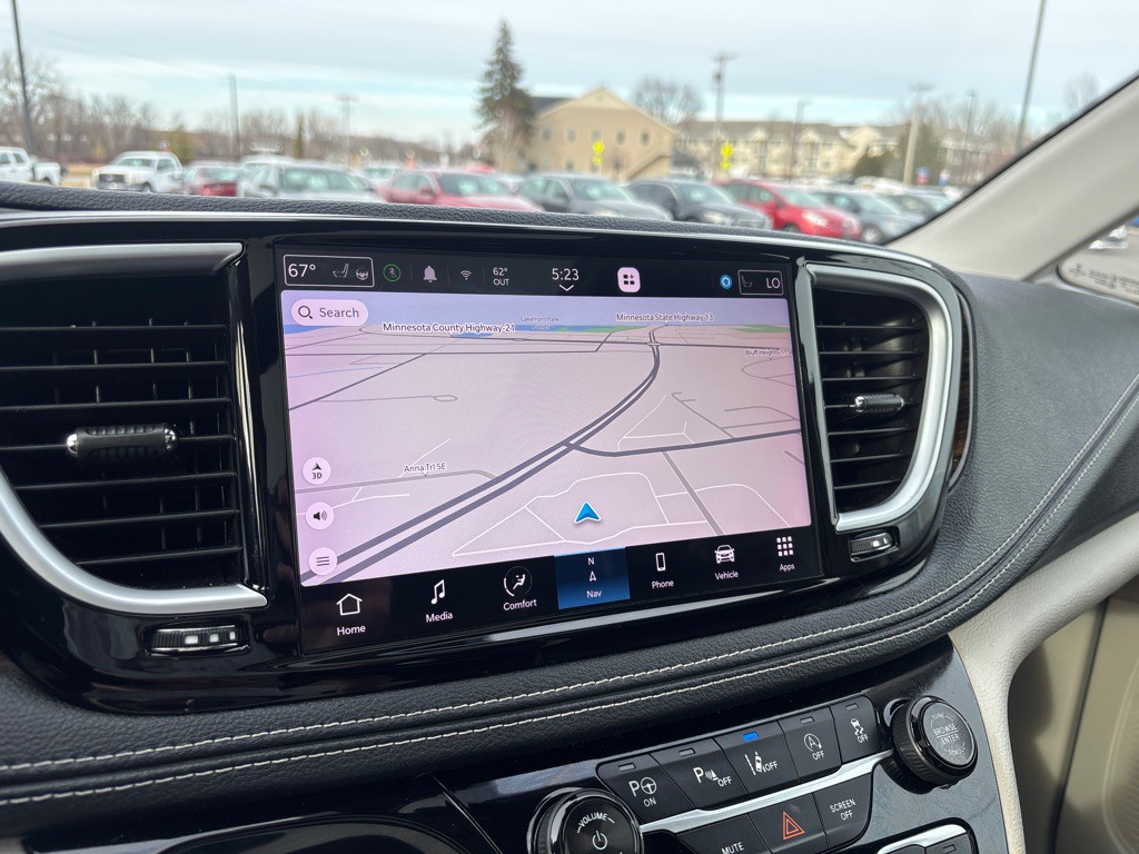 2022 Chrysler Pacifica Image 23