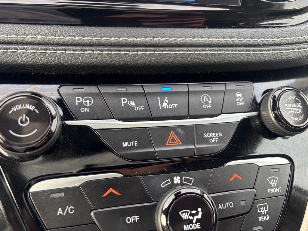 2022 Chrysler Pacifica Image 26