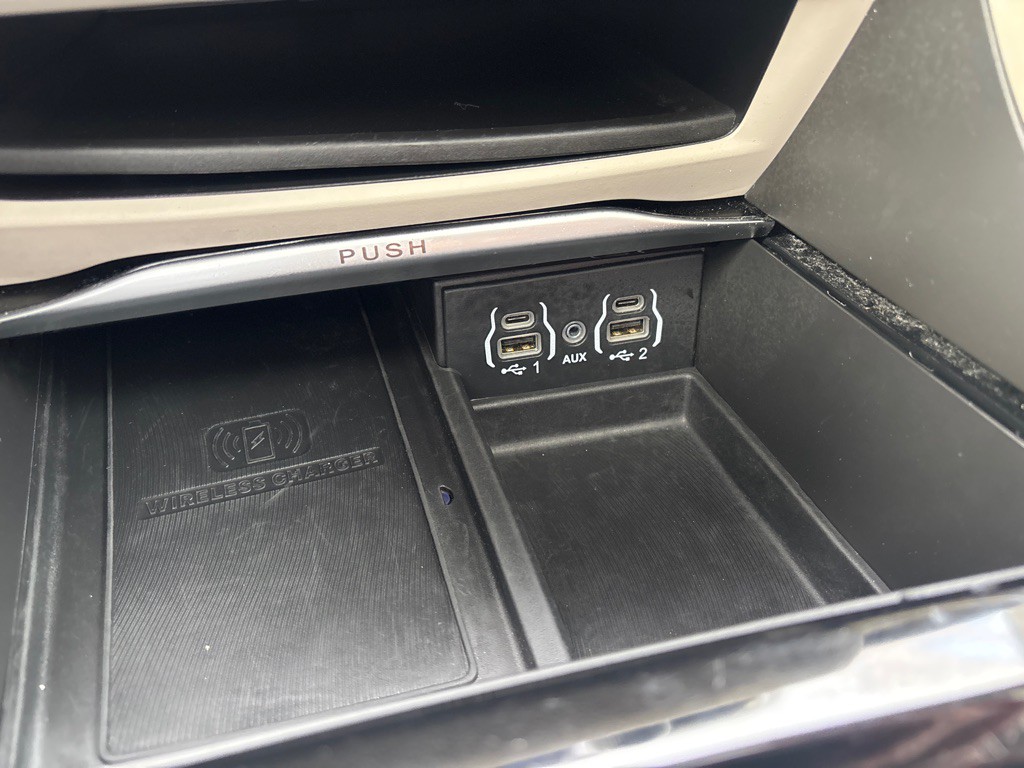 2022 Chrysler Pacifica Image 27