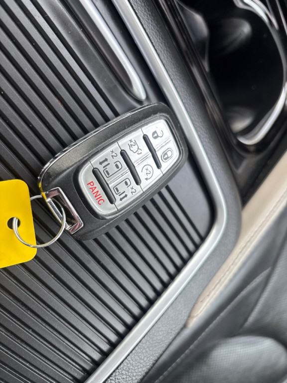 2022 Chrysler Pacifica Image 29