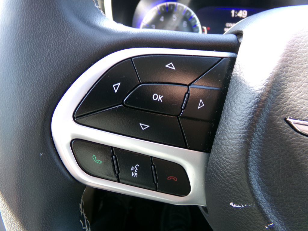 2022 Chrysler Pacifica Image 17