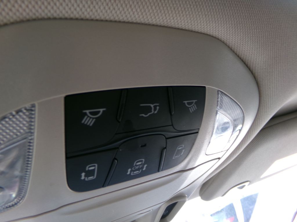 2022 Chrysler Pacifica Image 38