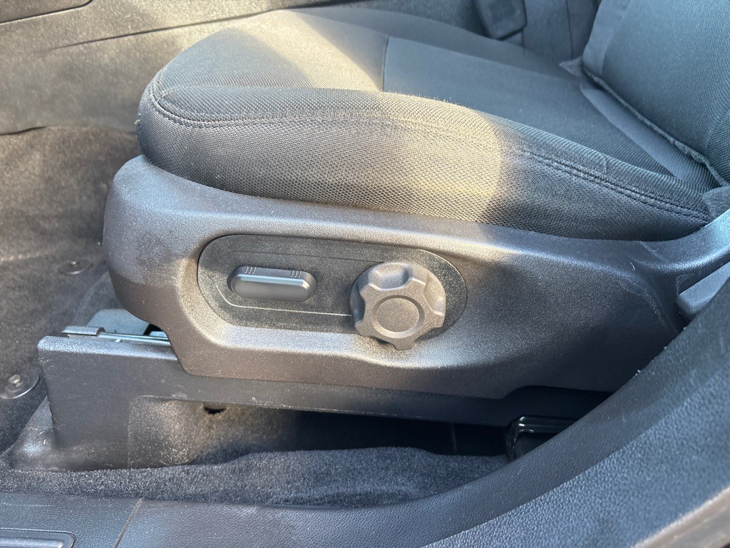 2016 Ford Explorer Image 11