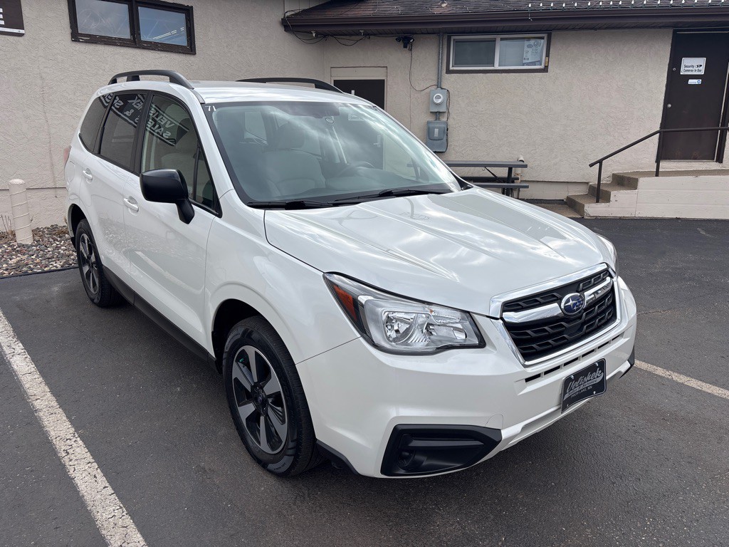 2018 Subaru Forester Image 1