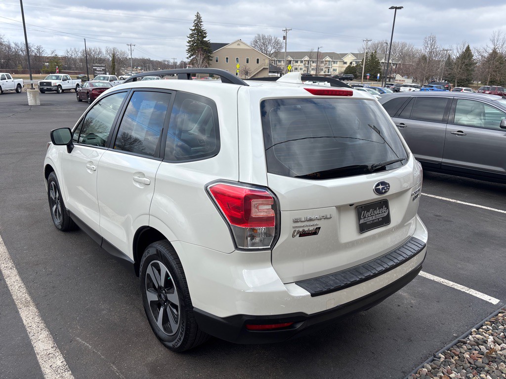 2018 Subaru Forester Image 5