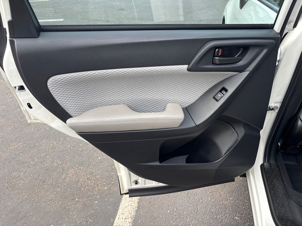 2018 Subaru Forester Image 22