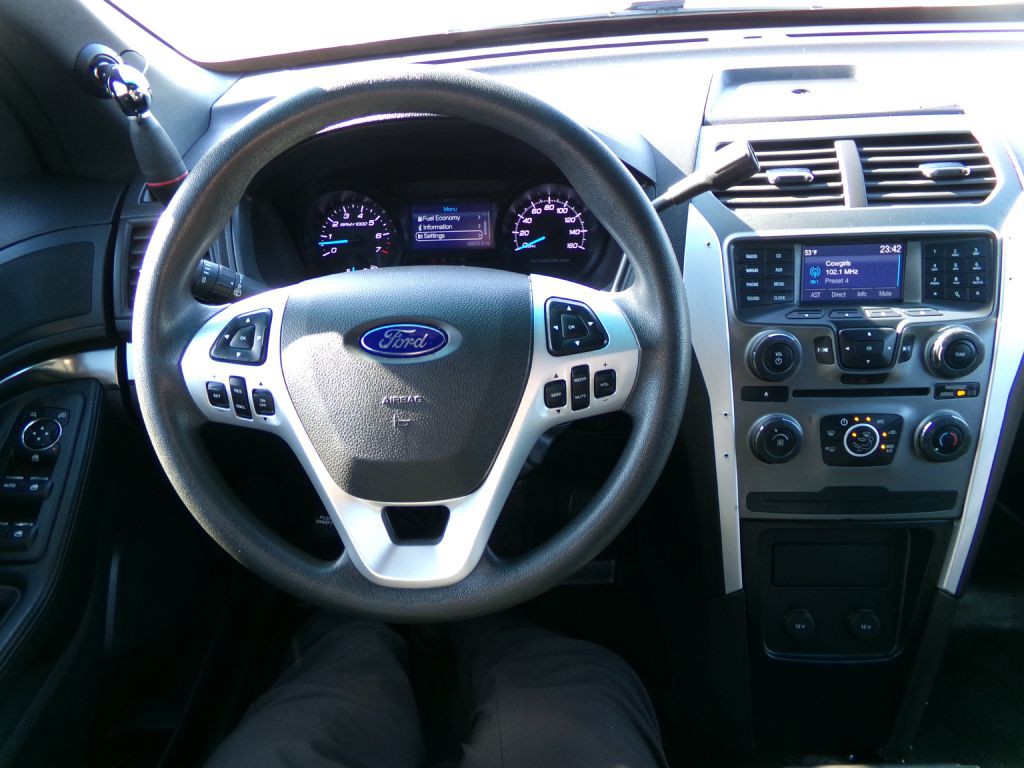 2015 Ford Explorer Image 14