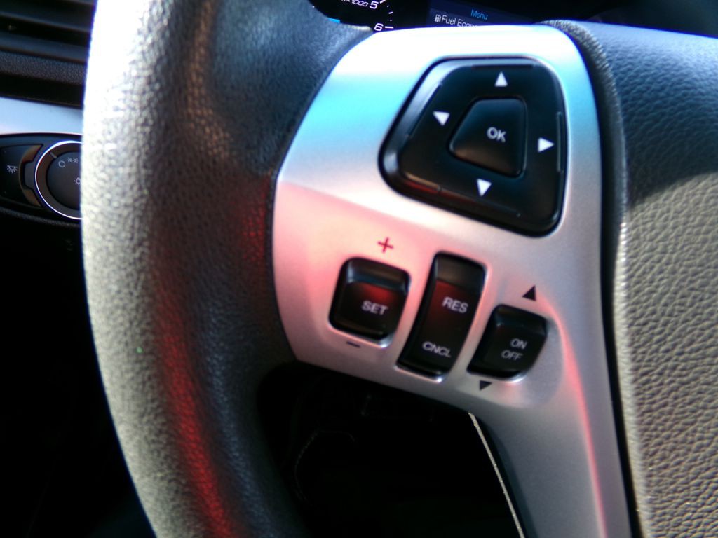 2015 Ford Explorer Image 15