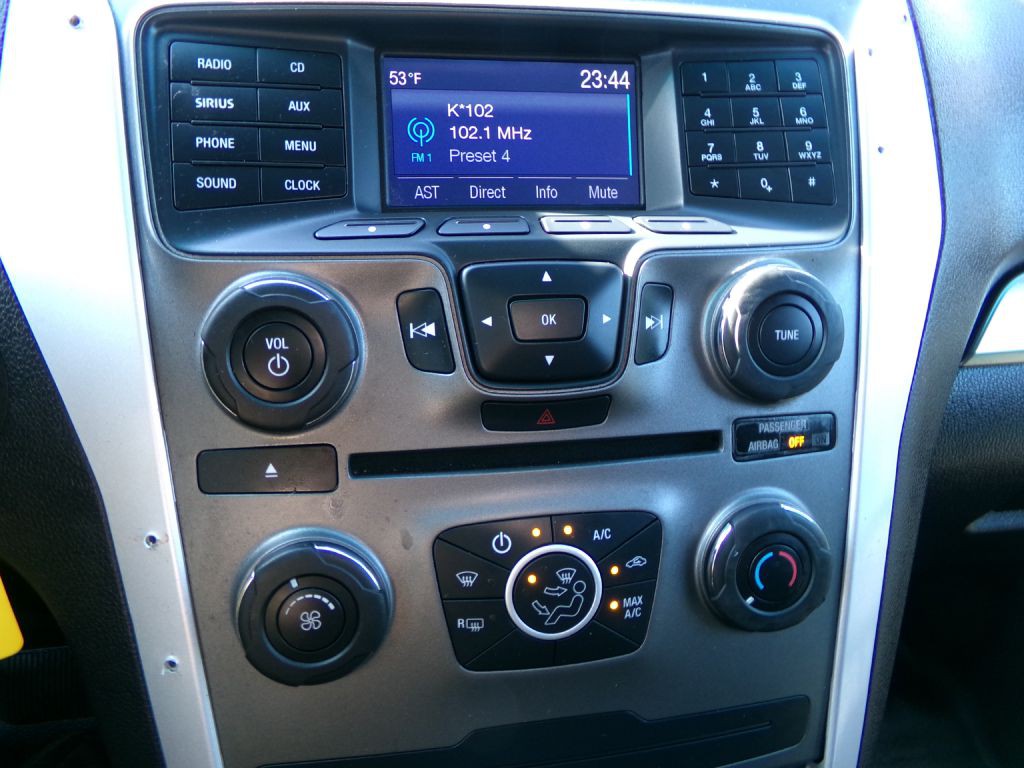 2015 Ford Explorer Image 20