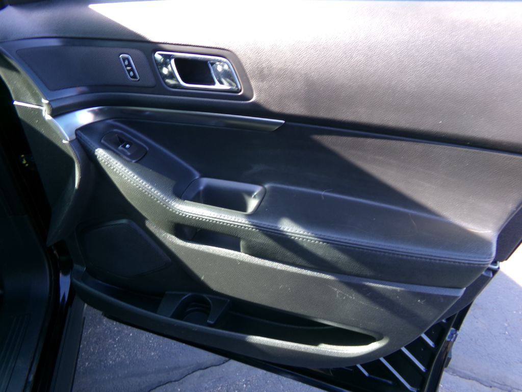 2015 Ford Explorer Image 27