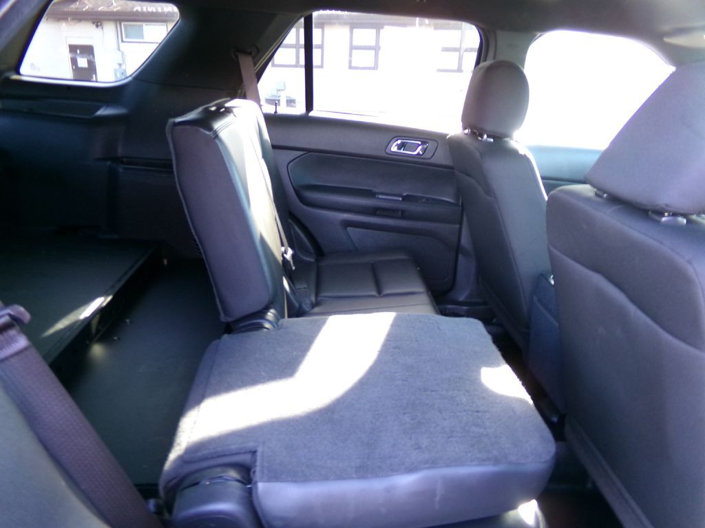 2015 Ford Explorer Image 32