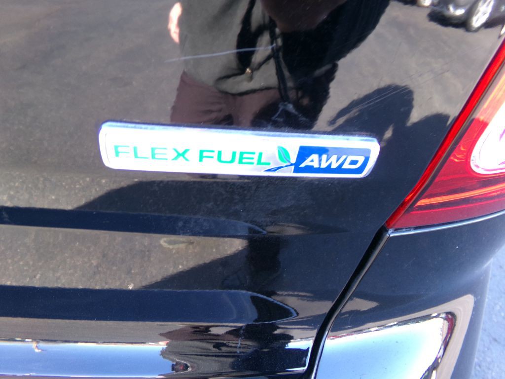 2015 Ford Explorer Image 34