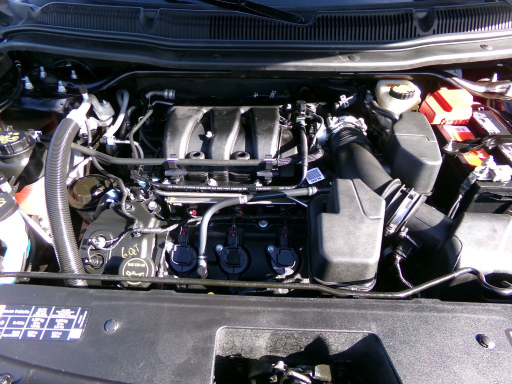 2015 Ford Explorer Image 38