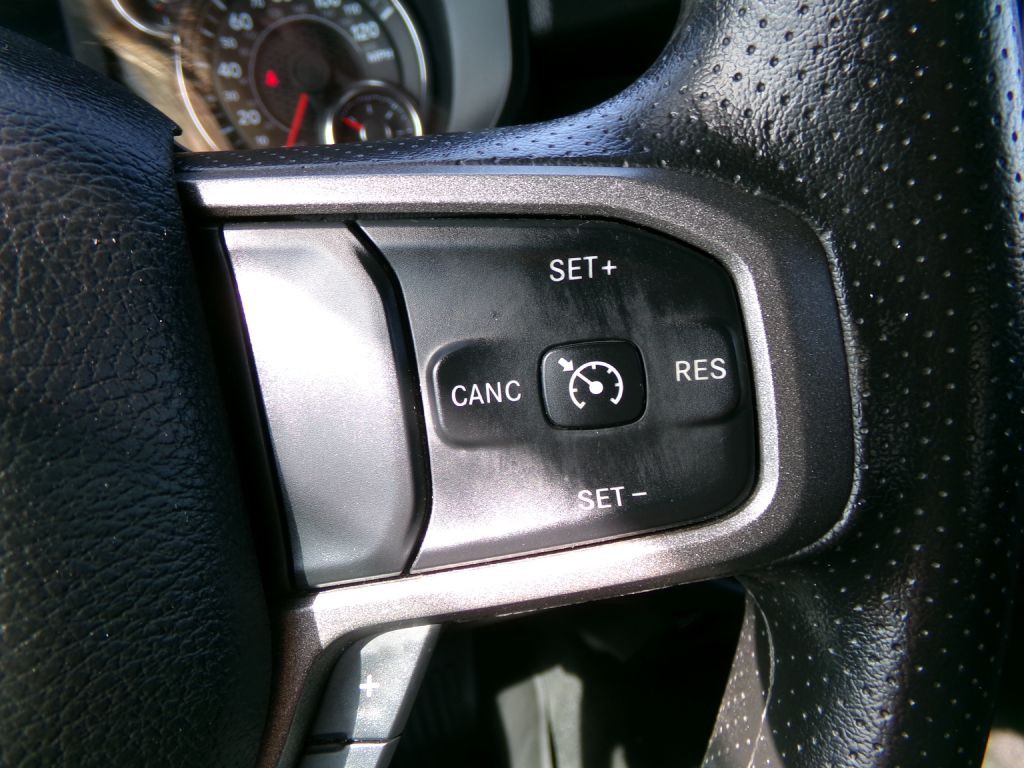 2023 RAM 1500 Image 16