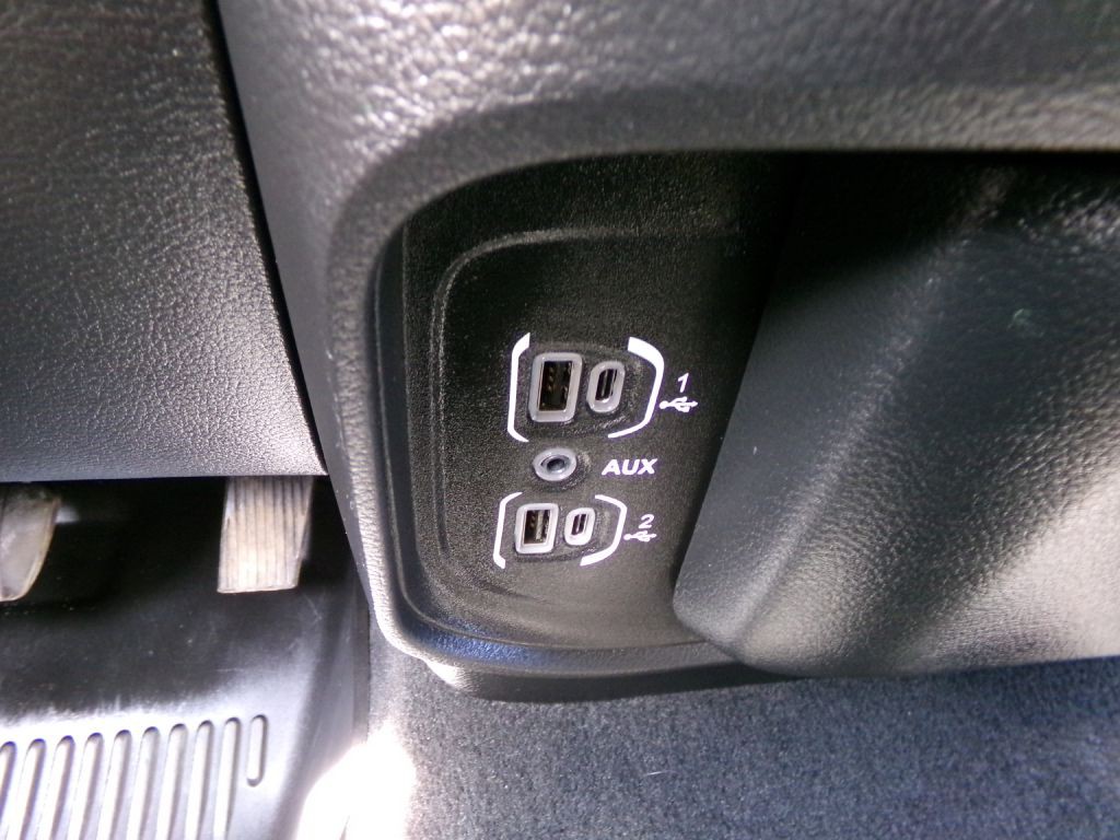 2023 RAM 1500 Image 26