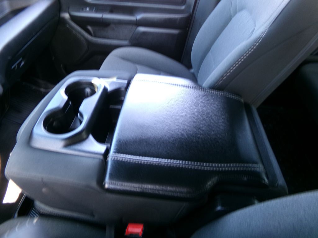 2023 RAM 1500 Image 27