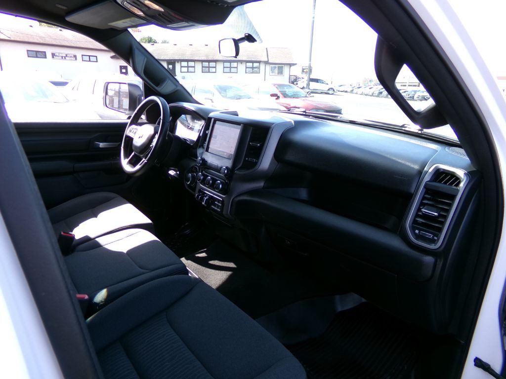 2023 RAM 1500 Image 38