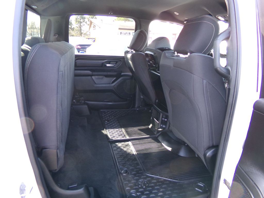 2023 RAM 1500 Image 42