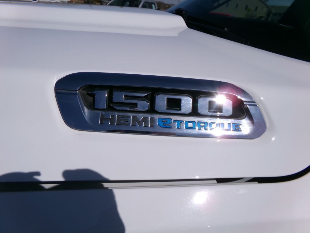 2023 RAM 1500 Image 49