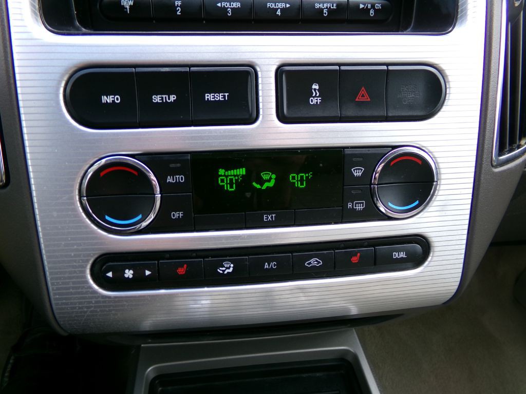 2010 Ford Edge Image 21