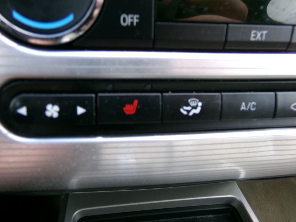 2010 Ford Edge Image 22